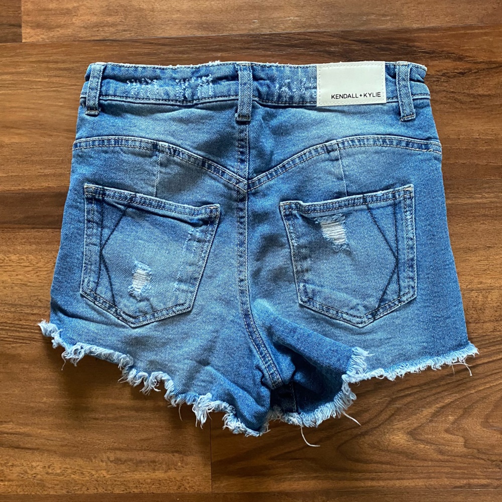 Kendall + Kylie‎ The Icon Short Jean Shorts, 26 - Picture 5 of 8